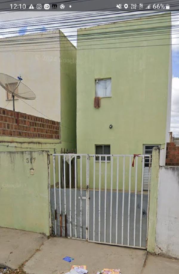 Casa em Santa Cruz do Capibaribe, Lot D Arlinda Ii, Rua Projetada 19, N. 317, Qd 35   Lt 33, PE. Área: 66.1m2