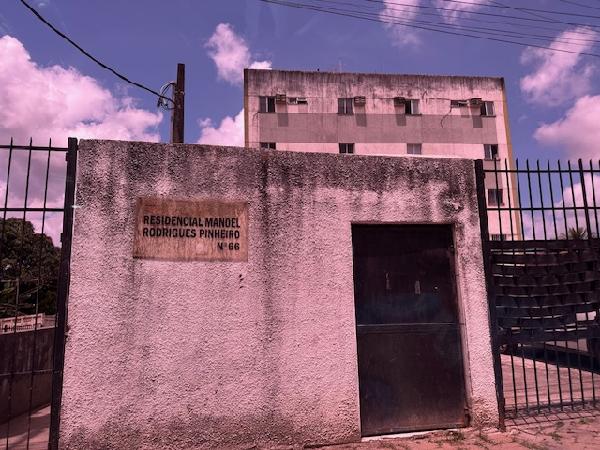 Apartamento em Abreu e Lima, Planalto, Rua Estacao Outono, N. 66, Apto 202, Bloco B, PE. Área: 54.7m2