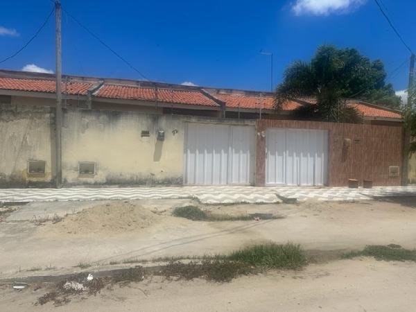 Casa em Horizonte, Vertente, Rua Sdo Mexico, N. 31, Cs A Parque Das Cacimbas, CE. Área: 61.07m2
