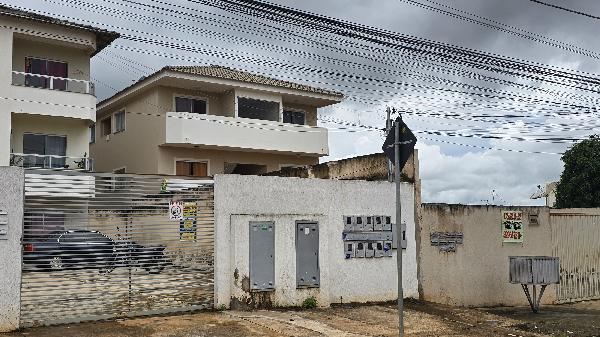 Apartamento em Cidade Ocidental, Parque Nova Friburgo A, Rua 4, N. Sn, Apto 301, Lt 66 Qd 04, GO. Área: 53.54m2