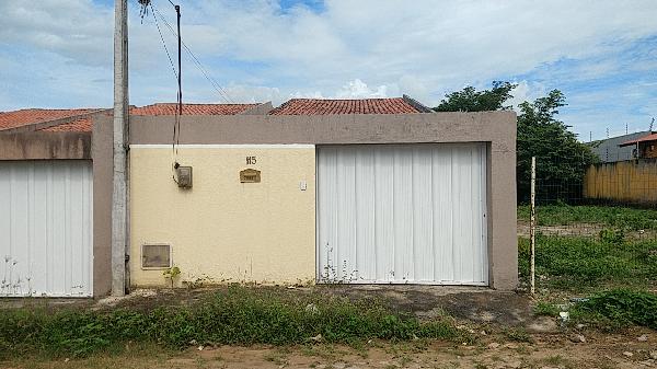 Casa em Itaitinga, Gererau, Rua Madri, N. 115, Qd 03 Lt 16, CE. Área: 77.56m2