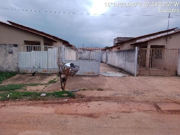 Casa em Luziânia, Jardim Sion, Rua Dom Jose Francisco Versiani Veloso, N. S/N, Cs 03 Qd 225 Lt 10a, GO. Área: 58.87m2