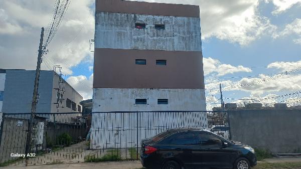 Apartamento em Paulista, Pau Amarelo, Rua Viha Del Mar, N. 335, Apto 04, Lt 3-A1 Qd O, PE. Área: 43.76m2