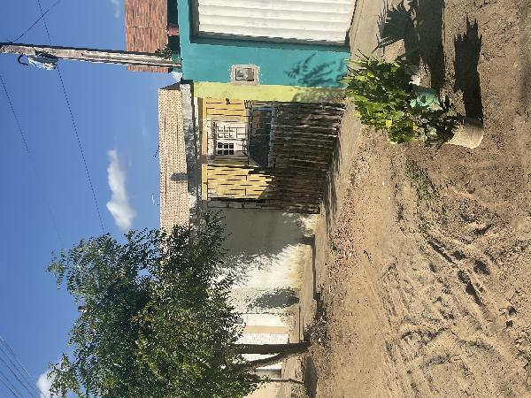 Casa em Lagoa do Carro, Cha De Santana I, Rua Projetada, N. 86, Area 05 Qd 01, PE. Área: 62.56m2