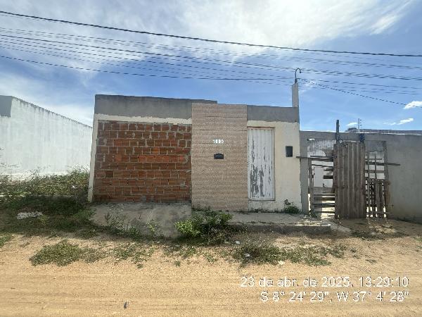 Casa em Arcoverde, Sòo Crist¾vòo, Travessa Justino Bezerra Da Silva, N. 1009, Lt 05 Qd ÚNica, PE. Área: 60.12m2