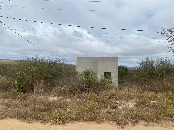 Casa em Poções, Centro, Rua A 2 Rod Pocoes Morrinhos Km 3, N. Sn, Lot 20 Qd M8, BA. Área: 42.04m2