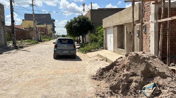 Casa em Santa Cruz do Capibaribe, Malhada Do Meio, Rua Rua Joao Cabral De Melo Neto, N. 60, Lote 12 Quadra 10, PE. Área: 69.99m2