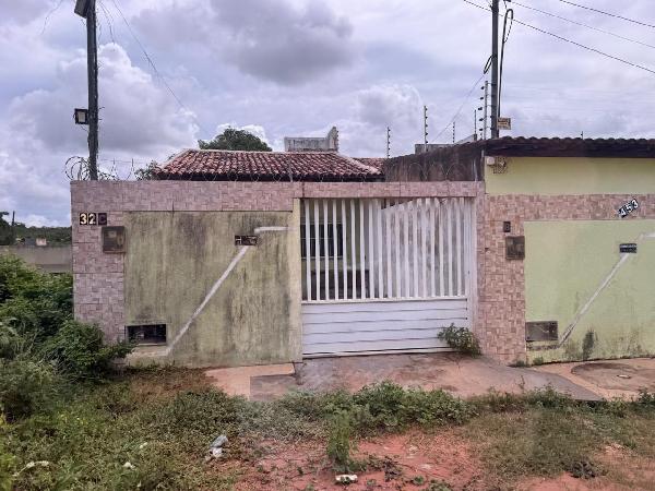 Casa em Nossa Senhora do Socorro, Complexo Jardim, Rua B, N. 32a, Qd11, SE. Área: 66.46m2
