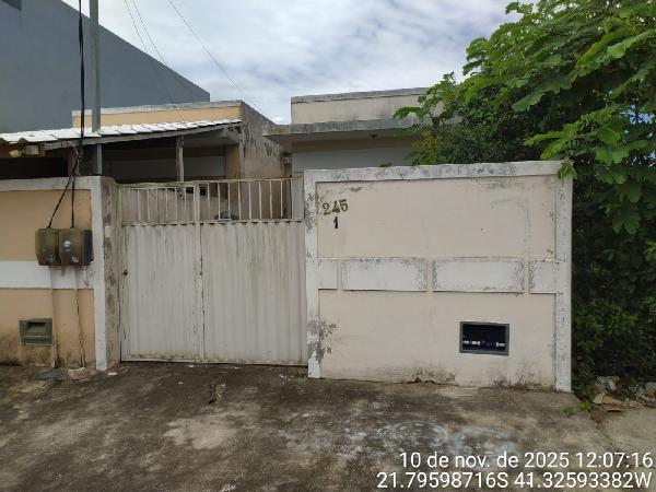 Casa em Campos dos Goytacazes, Parque Leopoldina, R Torquato Neto (Antiga R D), N. 245, Cs 1, RJ. Área: 48.06m2