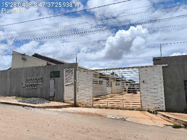 Casa em Planaltina, Setor Sul, Quadra 07, N. Sn, Apto ., Casa 06, Lt 01, Mr 2, GO. Área: 70m2