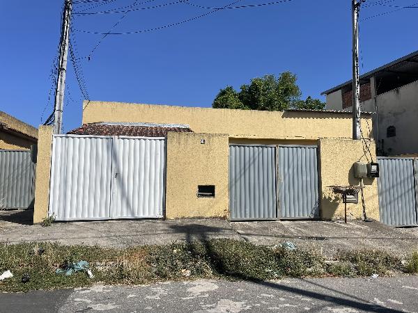 Casa em São Gonçalo, Laranjal, Rua Padre Manoel Da Nobrega, N. 588, Lt 06 Qd 39, RJ. Área: 38.55m2