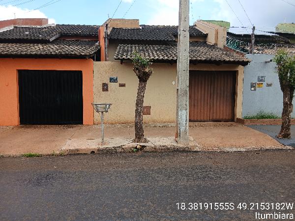 Casa em Itumbiara, Jardim Europa, Rua 94, N. 252, Cs C Lt 03 Qd J, GO. Área: 49.38m2