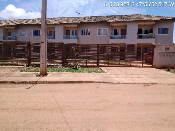 Apartamento em Cidade Ocidental, Res Gabriel, Quadra 18, N. Sn, Apto 2, Lt 5 Qd 18, GO. Área: 53.86m2