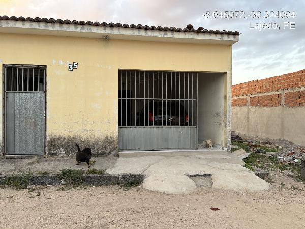 Casa em Lajedo, Centro, Rua Joao Ramos Amorim, N. 35, Lt 16 Qd N, PE. Área: 88.06m2