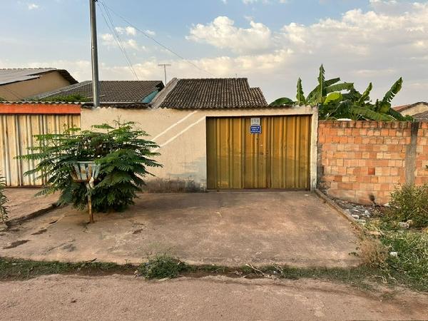 Casa em Santo Antônio do Descoberto, Vila Raio De Luz, Rua Professor Bruno Treidler, N. S/N, Lt 01, Qd 05, GO. Área: 69.88m2