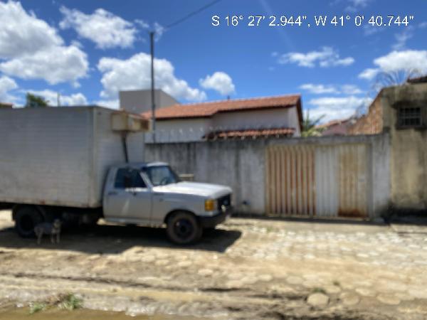 Casa em Jequitinhonha, Morada Nova, Rua Palmeira Imperial, N. 61, Qd 05 Lt 15, MG. Área: 69m2