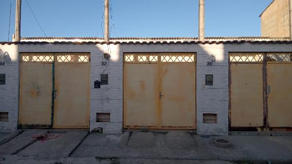 Casa em Nova Iguaçu, Ipiranga, Rua Onze, N. 22, Lt32 Qm - Lot Pq Marapicu Ii, RJ. Área: 33.22m2