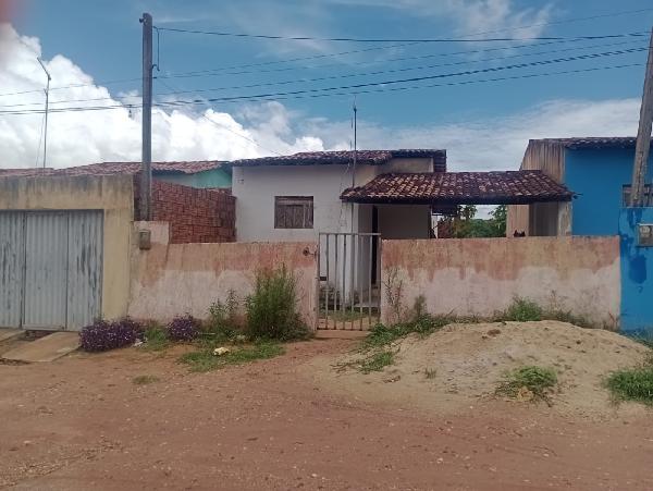Casa em Maxaranguape, Distrito De Dom Marc, Rua Projetada E, N. 60, Qd 03 Lt 1-A Distrito De Dom Marcolino, RN. Área: 77.04m2