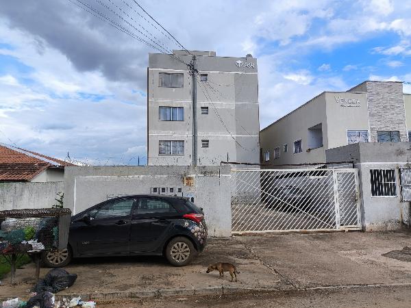 Apartamento em Cidade Ocidental, Parque Nova Friburgo, Quadra 25, N. Sn, Apto 001, Pav Terreo, Vg 001, Lt 04, Rua 6 E Rua, GO. Área: 51.77m2