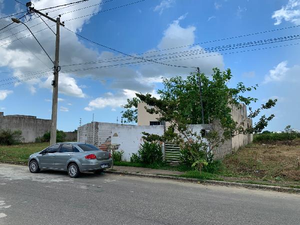 Casa em Campos dos Goytacazes, Residencial Village, Rua Helio De Vasconcelos Alvarenga, N. 225, Lote 21 Quadra R, RJ. Área: 86.85m2