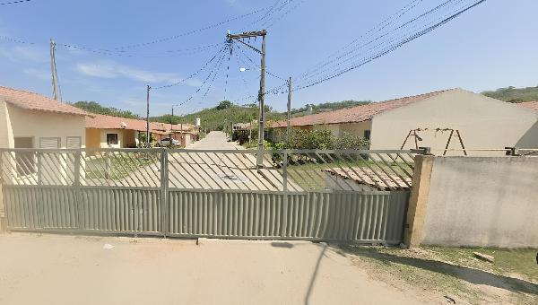 Casa em Itaboraí, Recanto Dos Magalhaes (cabucu), Estrada Ademar Ferreira Torres, N. Und. 01, Casa 01, RJ. Área: 58.4m2