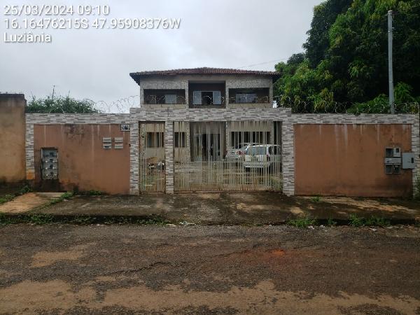 Apartamento em Luziânia, Parque Estrela Dalva Ix, Quadra 185, N. Sn, Apto 102, Qd 17 Lt 185 R 135, GO. Área: 61.71m2