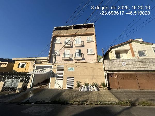 Prédio em Santo André, Jardim Do Estadio, Rua Alabastro, N. 609, Cs 02, Pav 01, Lt 04, Qd 33, SP. Área: 52.5m2