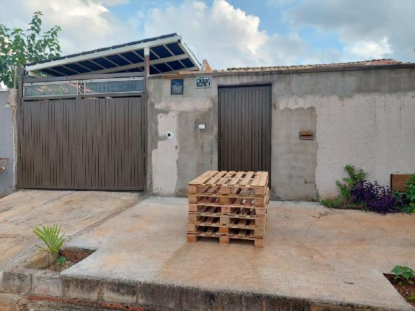 Casa em Trindade, Setor Laguna Parque, Rua 1020 A, N. Sn, Lt 11 Qd 23, GO. Área: 63m2