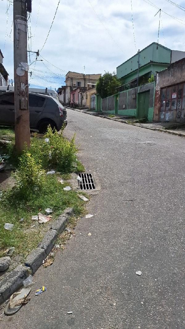 Apartamento em São Gonçalo, Itauna, Rua Tenente Jose Moura E Silva, N. 817, Apto 302,, RJ. Área: 52.73m2
