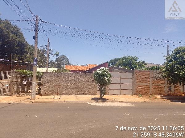 Casa em Jaboticabal, Planalto Verde I, Rua Niube Esterlino Raymundo, N. 130, Lt 12 Qd 13, SP. Área: 53.28m2