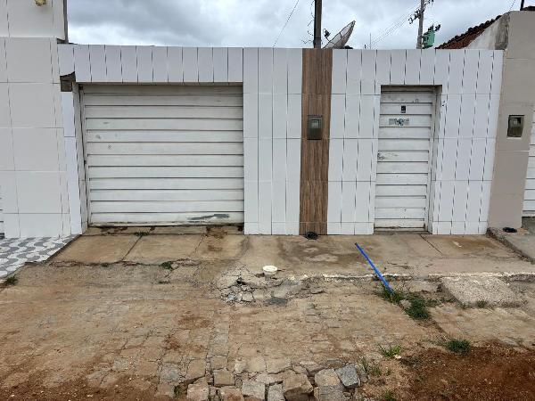 Casa em Jataúba, Lotjoão Nepomuceno, Rua Projetada 01, N. 16, Qd B Lt 18, PE. Área: 67.35m2