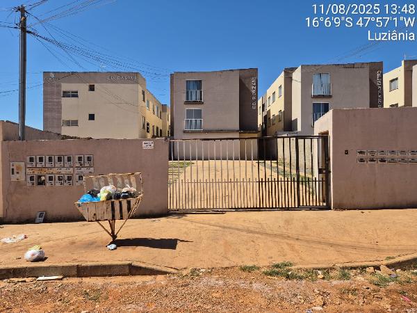 Apartamento em Cidade Ocidental, Parque Araguari, Quadra 38, N. S/N, Apto 201, Lt 09 Rua Fernando De Noronha, GO. Área: 51.99m2