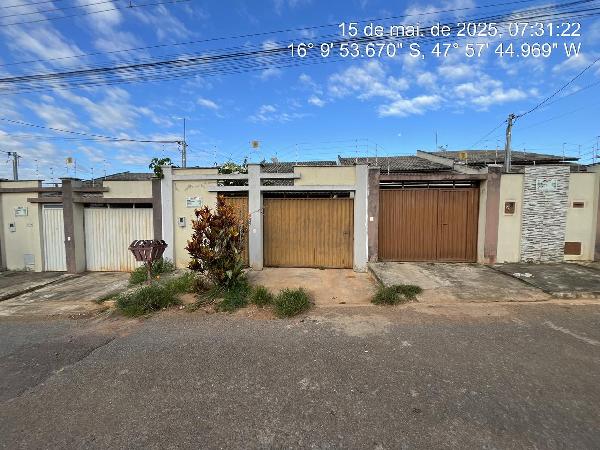 Casa em Luziânia, Parque Estrela Dalva Ix, Quadra 213 Lote 04-A Rua 149, N. Sn, Cs 03, GO. Área: 88.84m2