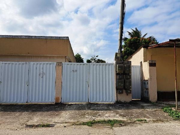 Casa em Duque de Caxias, Saracuruna, Rua Strauss, N. 387, Cs Iv Lt 04 Qd 24, RJ. Área: 43.96m2