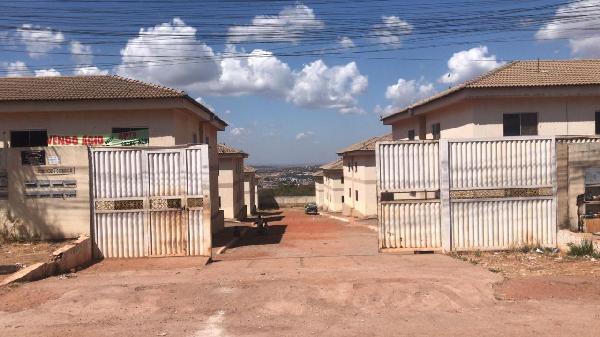 Apartamento em Águas Lindas de Goiás, Parque Da Barragem Setor 11, Quadra 85, N. Sn, Apto 202, Cj A Bl D Lt 11 Rua 38, GO. Área: 69.85m2
