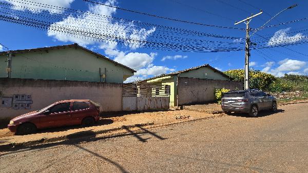 Casa em Planaltina, Setor Aeroporto (mut, Quadra 3, N. 02, Qd 3 Lt 02, GO. Área: 64.44m2