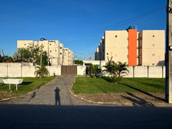 Apartamento em Campos dos Goytacazes, Jardim Das Acacias, Rua 01, N. 330, Apto 303, Bl 18, RJ. Área: 42.1m2