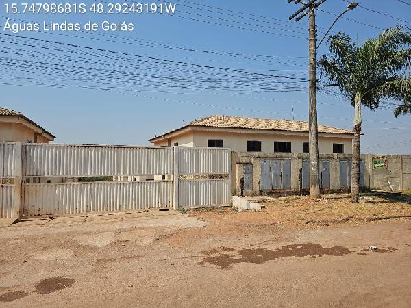 Apartamento em Águas Lindas de Goiás, Parque Da Barragem Setor 11, Quadra 85, N. Sn, Apto 201, Conj A, Rua 38, Bl C, Lt 11, GO. Área: 58.6m2
