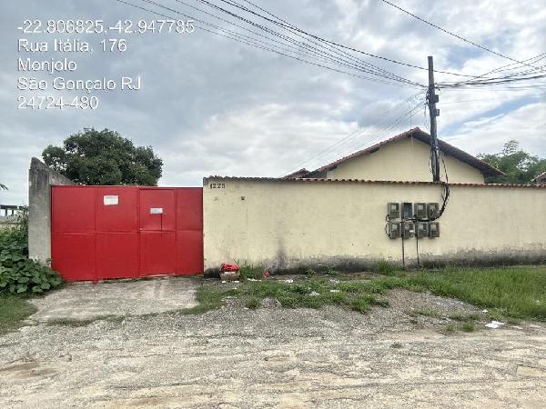 Casa em São Gonçalo, Monjolos, Rua Italia, N. 1228, Casa 05,, RJ. Área: 51.2m2