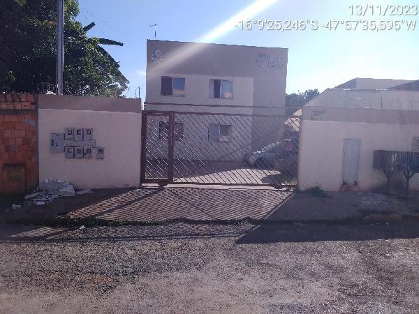 Apartamento em Luziânia, Parque Estrela Dalva Ix, Rua 107, N. Sn, Apto 103, Qd 300 Lt 10 Vg 01, GO. Área: 49.52m2