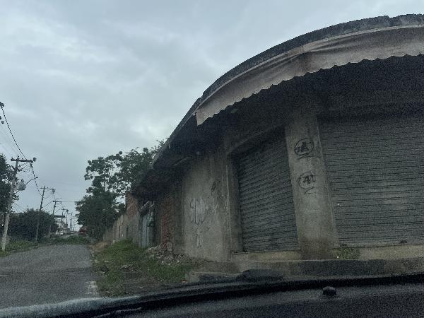 Apartamento em São Gonçalo, Laranjal, Rua Jaragua, N. 730, Apto 203, Cs02, RJ. Área: 39.51m2