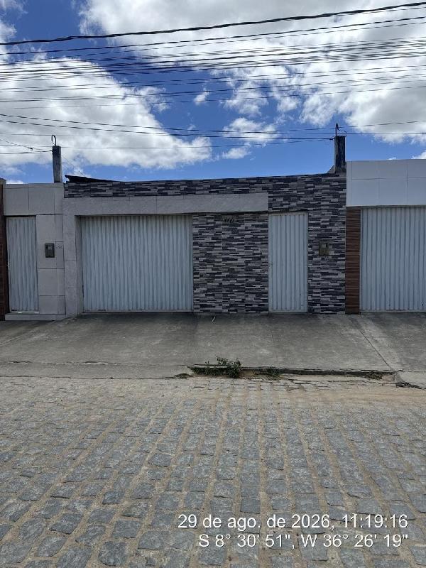 Casa em São Bento do Una, Fazenda Belem, Rua Vicente Barbosa De Siqueira, N. 116,, PE. Área: 61.13m2