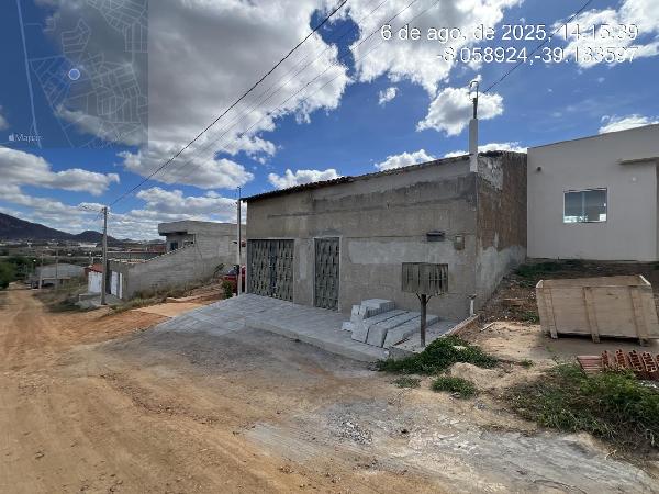 Casa em Salgueiro, Nossa Senhora Das Graþas, Rua 05, N. Sn, Lt 27 Lt Novo Salgueiro 2° Etapa Qd 01, PE. Área: 45.9m2