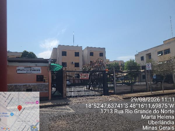 Apartamento em Uberlândia, Santa Rosa, Avenida Balaiadas, N. 1715, Apto 312, Pav 3b Qd 83 Lts 1 A 17 Edf Biriba, MG. Área: 78.99m2