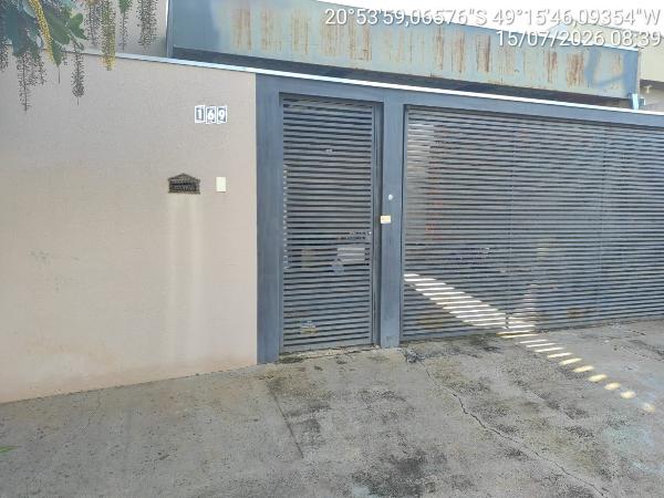 Casa em Cedral, Residencial Recanto Antonio Silva Filho, Rua Aparecida Massarenti Vitoreti Ant R Proj 3, N. 169, Qd D Lt 37, SP. Área: 50m2