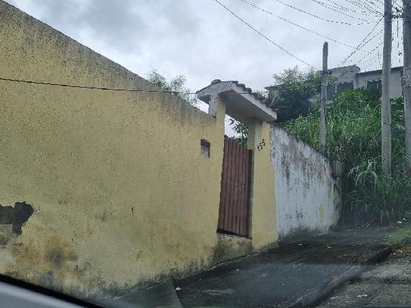 Apartamento em São Gonçalo, Mutondo, Rua Emilia Kill, N. 155, Apto 0, Lt 20, RJ. Área: 70m2