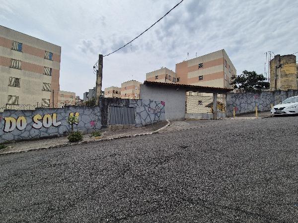 Apartamento em São Paulo, Conjunto Habitacional Santa Etelvina Ii, Rua Nascer Do Sol, N. 1991, Apto 33, Bl D, SP. Área: 42.6m2