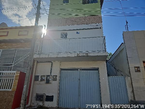 Casa em Itabaiana, Centro, Rua Cel Manoel Pereira Borges, N. 80,, PB. Área: 83.5m2