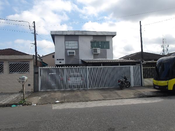 Casa em São Vicente, Parque Das Bandeiras, Rua Marcilio Dias Horneaux, N. 82, Cs 3 Pav Superior, SP. Área: 47.58m2