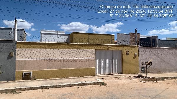 Casa em Mossoró, Santa Julia, Rua Fiat, N. 541, Lote 42 Qj, RN. Área: 71.03m2